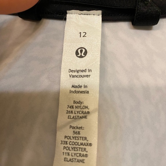 Lululemon InStill Jacket - Picture 3 of 7